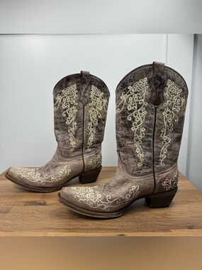 Corral A2773 Western Cowboy Boots Embroidered Coral Bone Leather Girls 5.5T